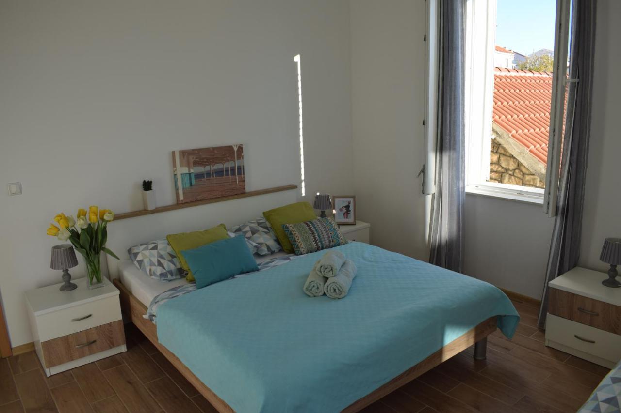 Ferienwohnung Optimist Makarska Town Center Exterior foto