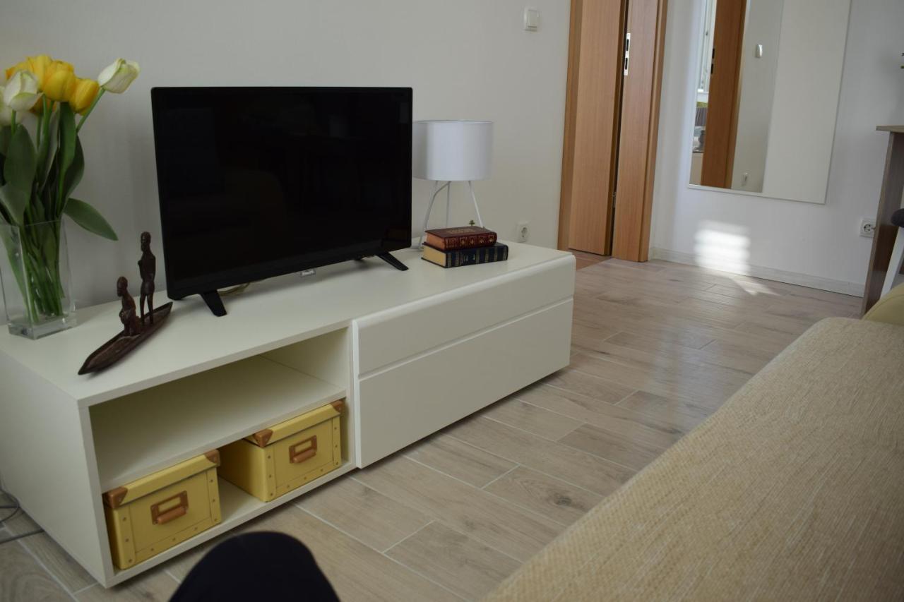 Ferienwohnung Optimist Makarska Town Center Exterior foto
