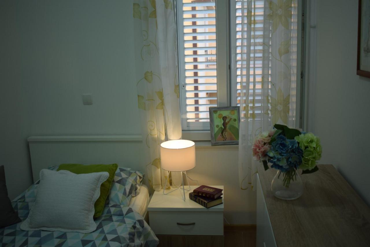 Ferienwohnung Optimist Makarska Town Center Exterior foto