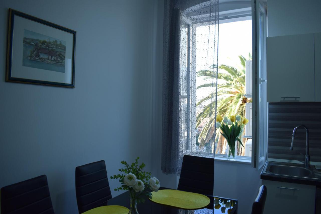 Ferienwohnung Optimist Makarska Town Center Exterior foto