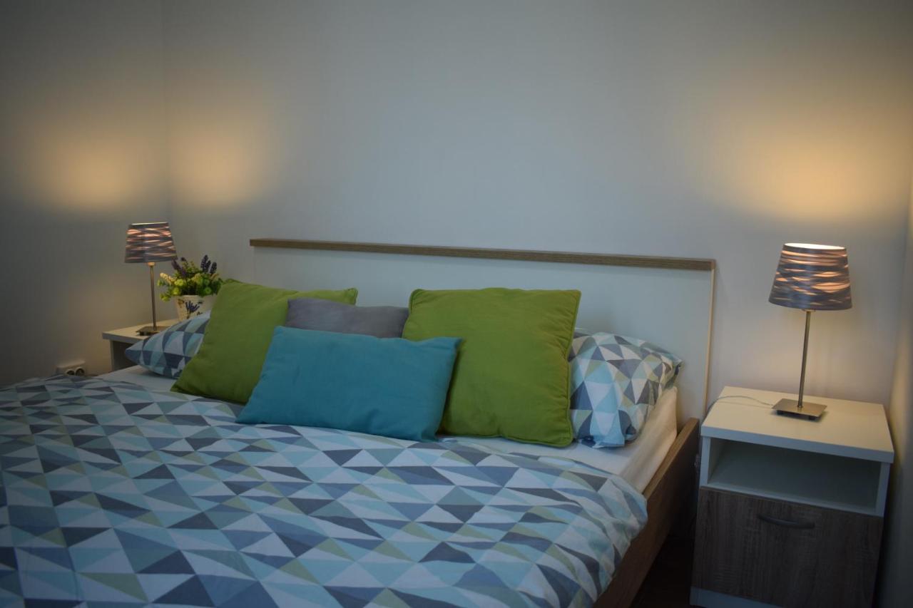 Ferienwohnung Optimist Makarska Town Center Exterior foto